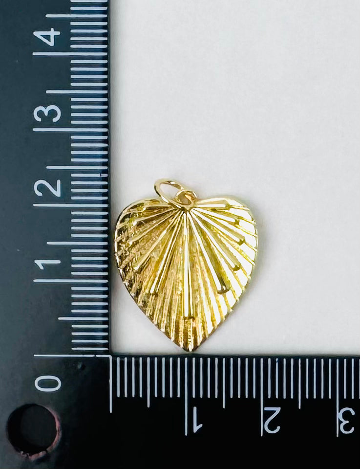 Style 23 - Leaf Charm