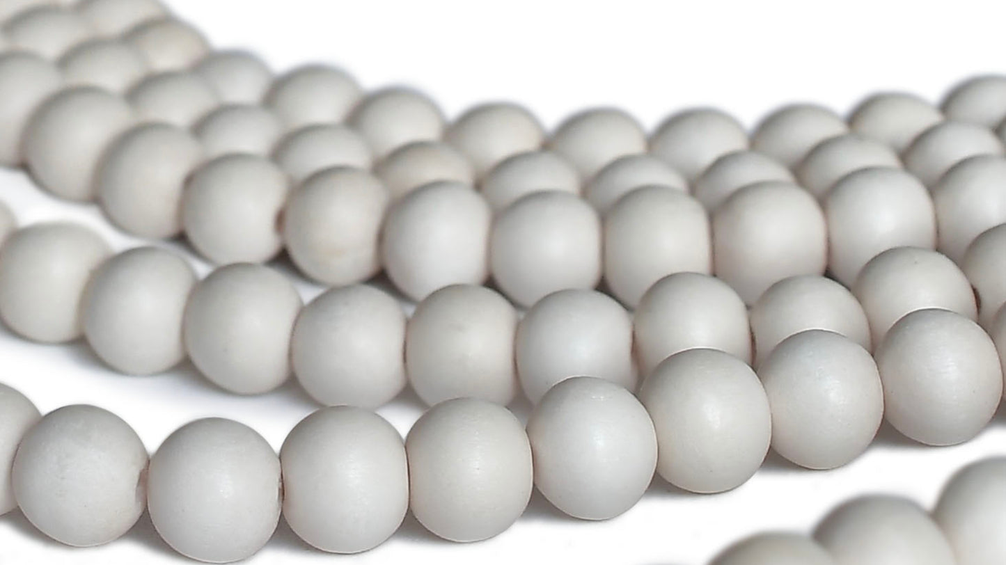 Bleached Cream White Wood Beads – Polished – 16″ Strand