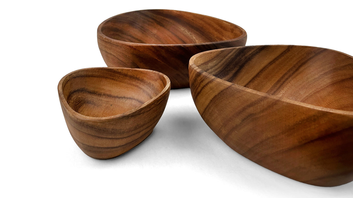Wooden Triangle Salad Bowls