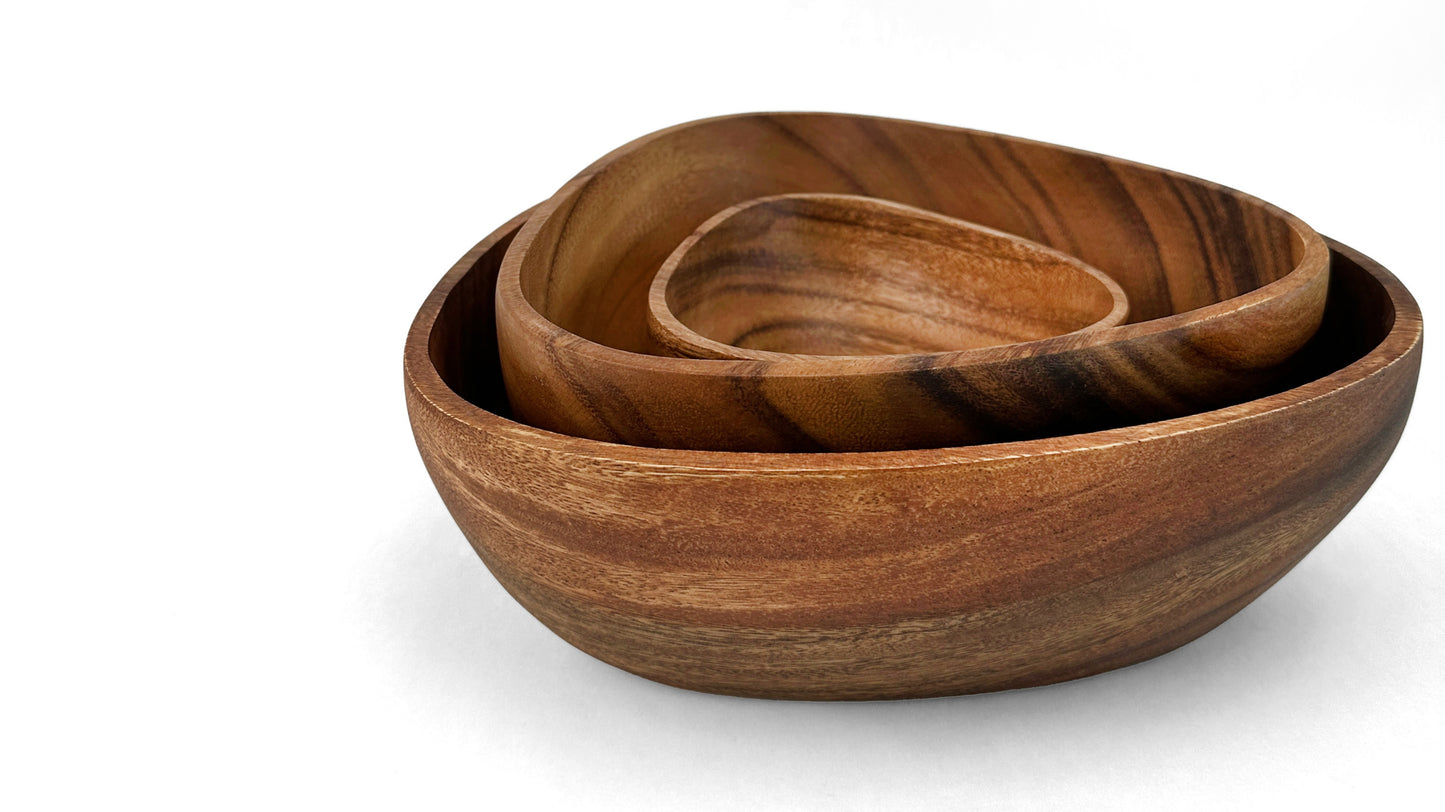 Wooden Triangle Salad Bowls