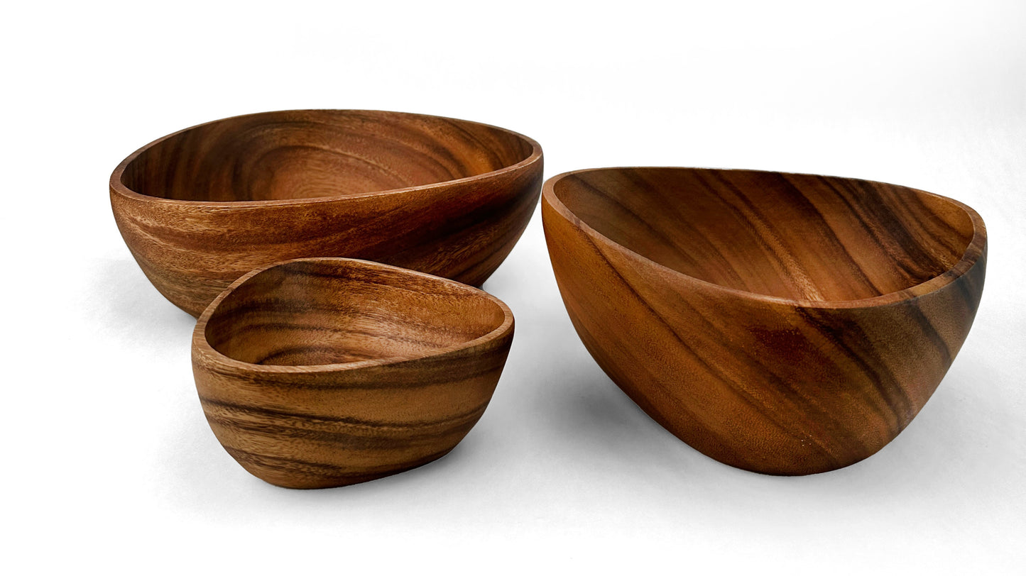 Wooden Triangle Salad Bowls