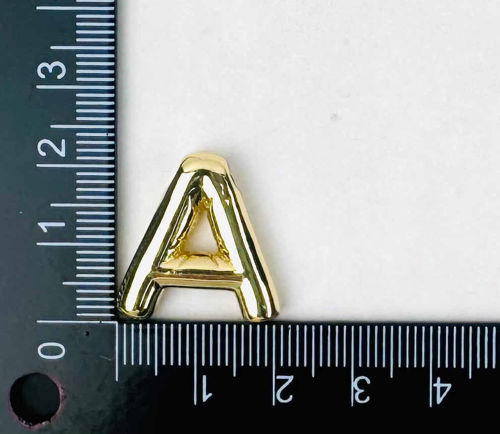 Letter Charm 7 - Gold Simple Bubble Letters