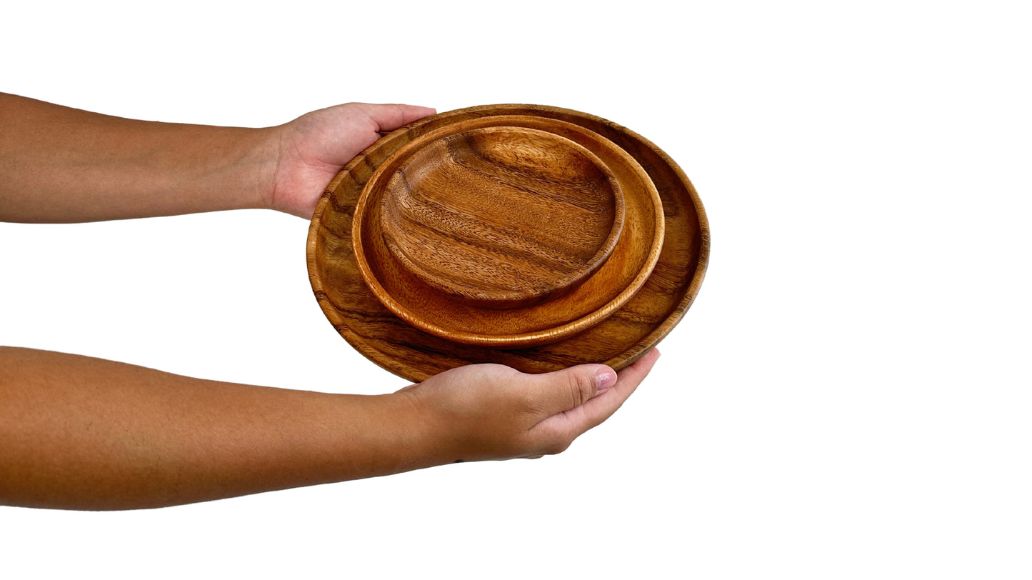 Wooden Round Plates