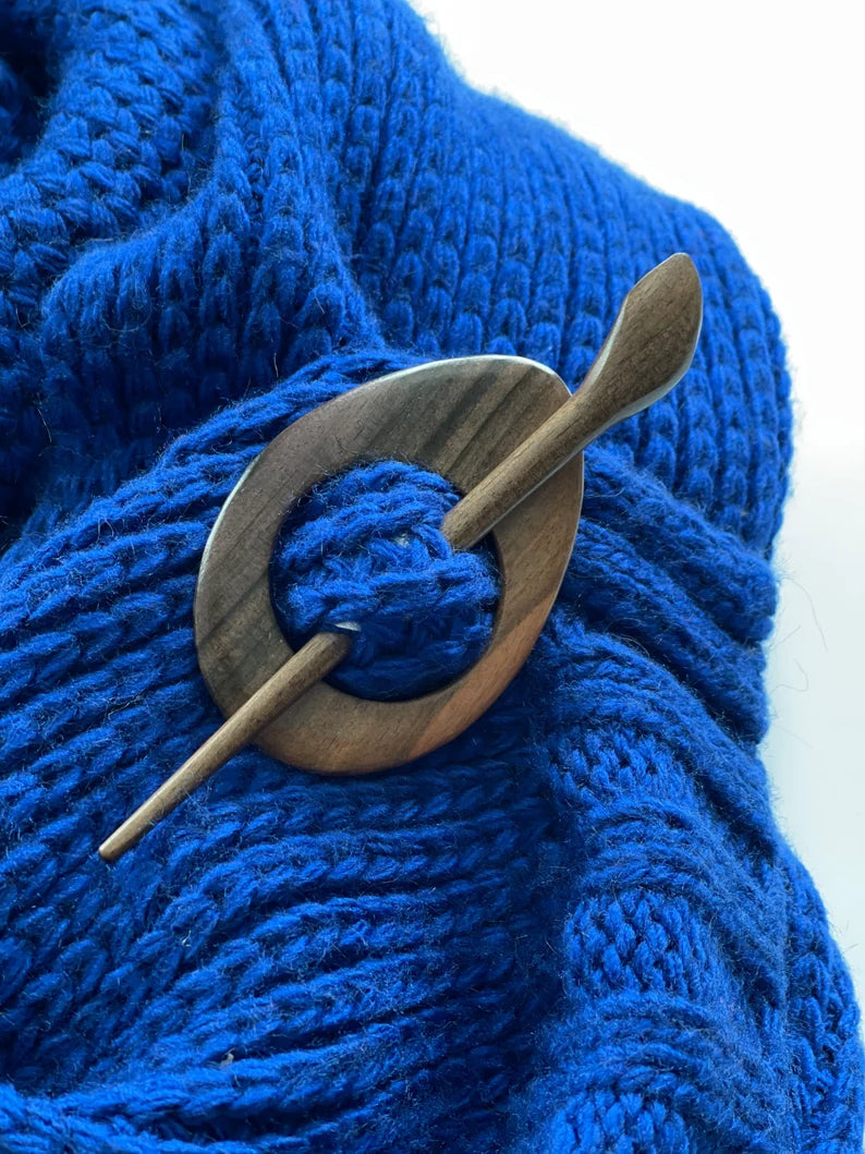 Shawl Wooden Pins Buckles